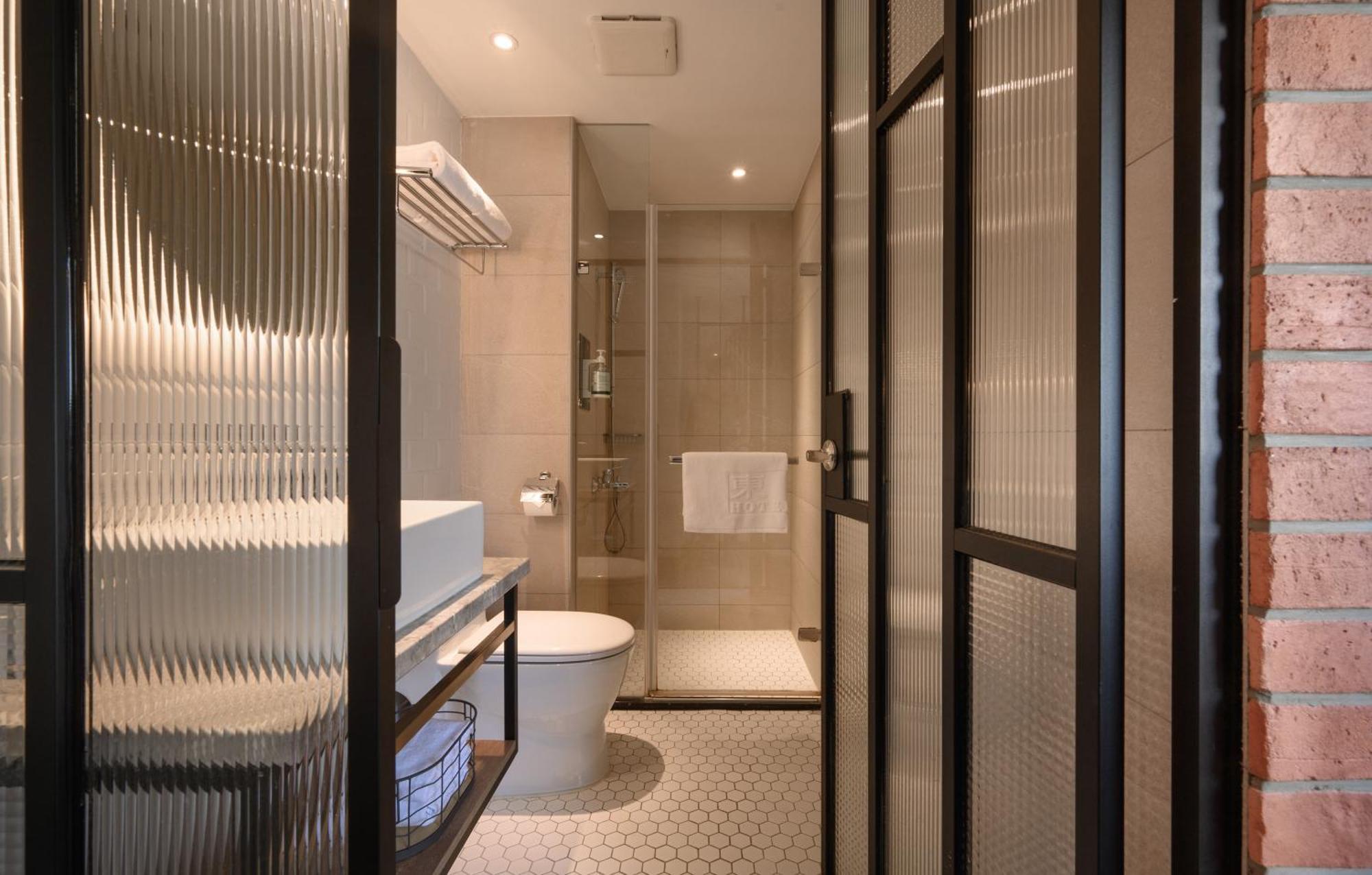 Hotel East Taichung Dış mekan fotoğraf